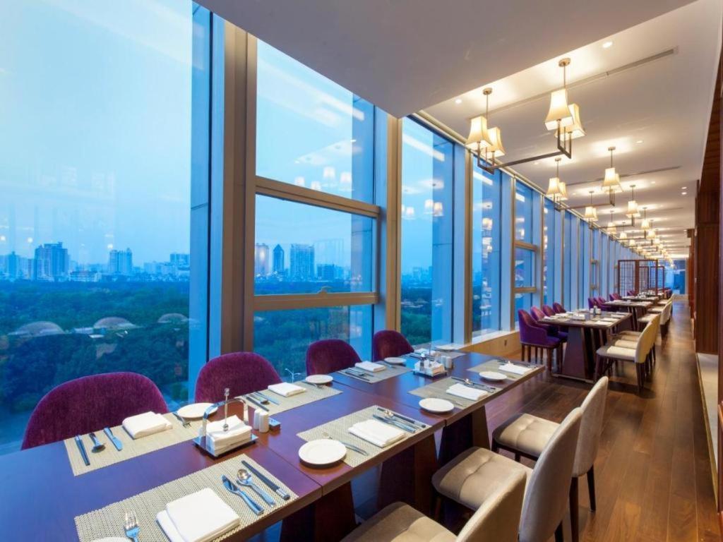 Ming Du Lakeside Hotel Nanning Exterior foto