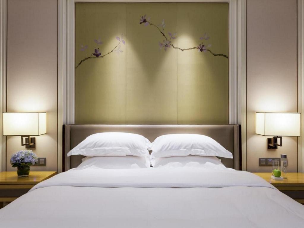 Ming Du Lakeside Hotel Nanning Exterior foto