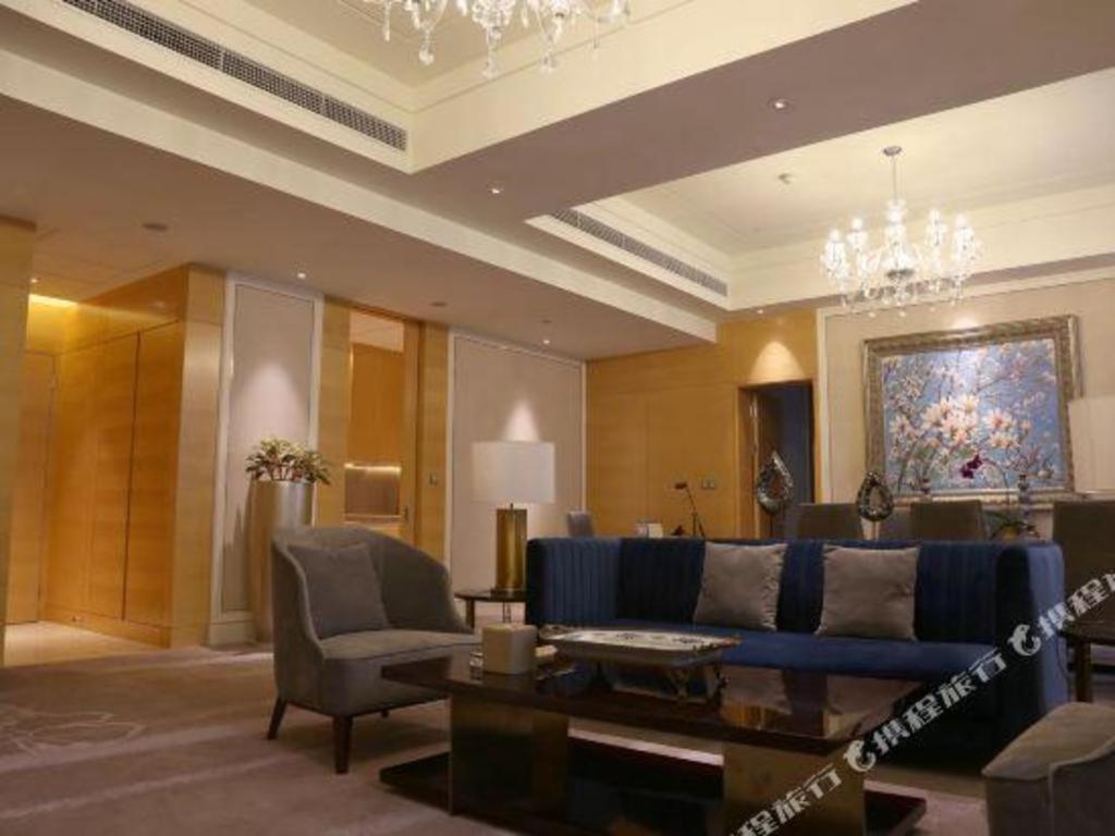 Ming Du Lakeside Hotel Nanning Exterior foto