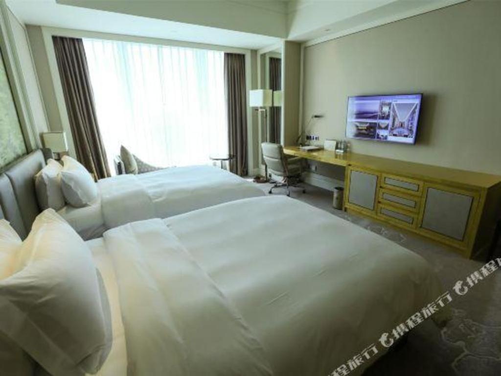 Ming Du Lakeside Hotel Nanning Exterior foto